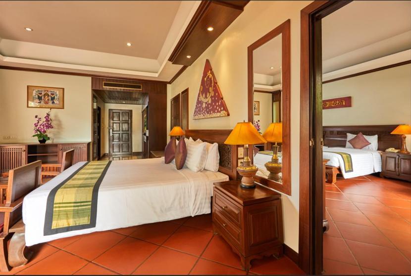 Avalon Beach Resort Pattaya Bagian luar foto